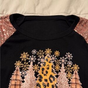 Women Christmas blouse brand new